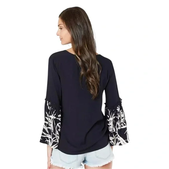 Billabong Island Folk Pieced Crinkle Wide Flare Sleeve Lightweight Top - Picture 2 of 8